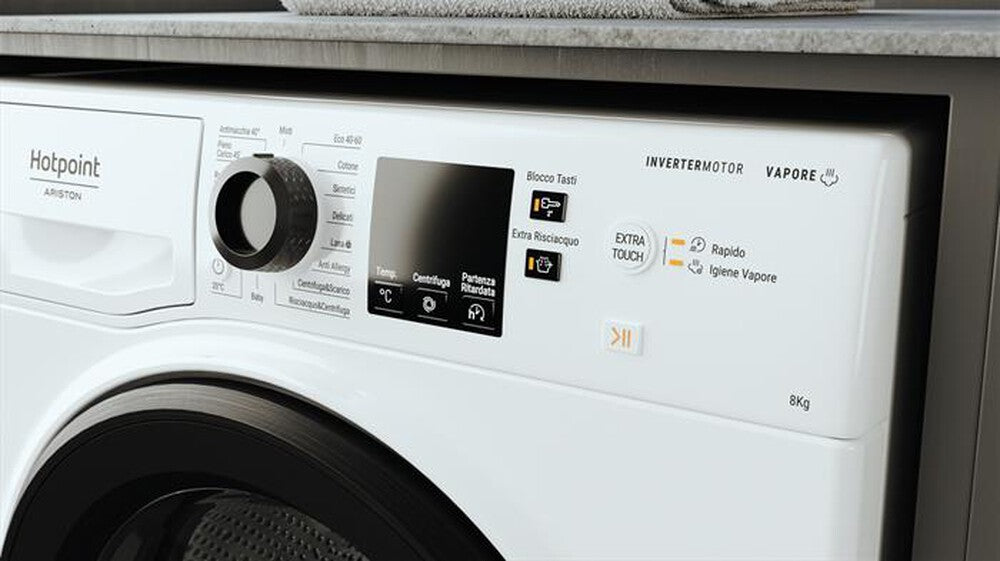 Lavatrice 8 KG HOTPOINT ARISTON | Modello  NF825WK IT.   Prodotto nuovo senza imballo