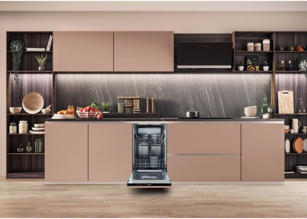 Lavastoviglie incasso slim HOTPOINT ARISTON | Modello HA2IE10CS80. Prodotto nuovo senza imballo con possibili difetti estetici
